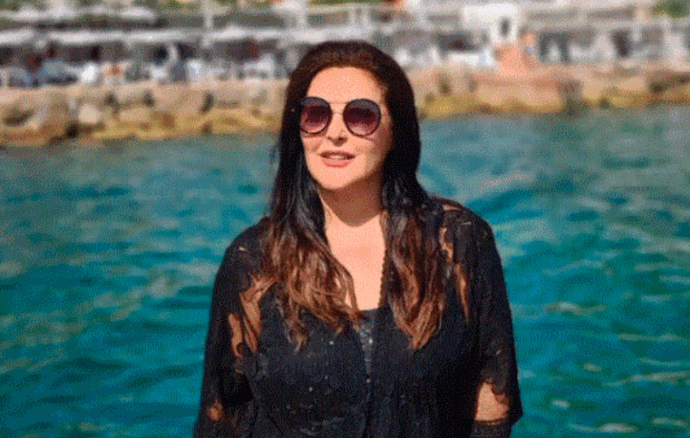 Nakon što je <span style='color:red;'><b>Ukrajinka</b></span> 'UKRALA' HIT 'UMIREM MAJKO' oglasila se DRAGANA MIRKOVIĆ: 'Jako mi se dopada i želim joj puno uspeha'!


